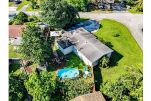 860 Tripp Dr, West Palm Beach, FL 33413, Sold 12/09/20