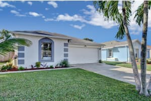 5221 Arbor Glen Cir, Lake Worth, FL 33463, Sold 12/04/20