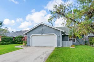 481 Goldenwood Way, Wellington, FL 33414, Sold 12/30/20