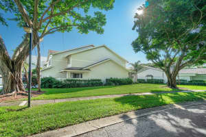 6021 Old Court Rd, Boca Raton, FL 33433, Sold 03/25/21
