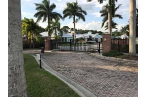 2431 NW Hummingbird Cir, Stuart, FL 34994, Sold 12/30/20