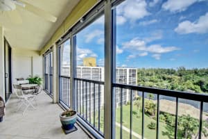 1631 Riverview Rd, Deerfield Beach, FL 33441, Sold 01/19/21