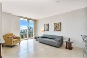 610 Clematis St, West Palm Beach, FL 33401, Sold 12/22/20