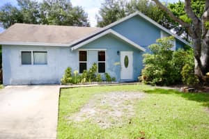 4653 Pine Grove Dr, Delray Beach, FL 33445, Sold 11/13/20