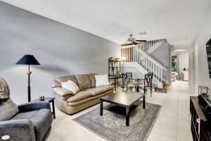 4452 Regal Ct, Delray Beach, FL 33445, Sold 11/23/20