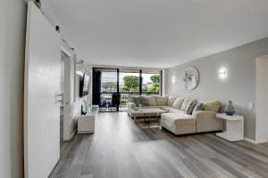 2701 N Ocean Blvd e205, Boca Raton, FL 33431, Sold 04/01/21