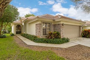 4655 Sherwood Forest Dr, Delray Beach, FL 33445, Sold 11/30/20