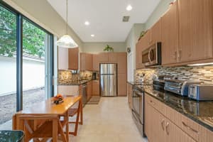 4655 Sherwood Forest Dr, Delray Beach, FL 33445, Sold 11/30/20