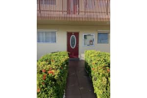 MLS# R10664488, Lantana, Florida 33462