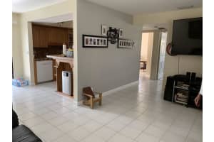 4335 Oak Terrace Dr, Greenacres, FL 33463, Sold 12/01/20