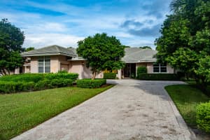 1401 SE Brewster Pl, Stuart, FL 34997, Sold 01/11/21