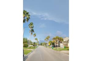 6011 Black Plum Ct, Tamarac, FL 33321, Sold 12/17/20