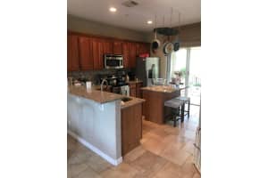 2856 S Oasis Dr, Boynton Beach, FL 33426, Sold 02/04/21