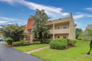 2500 Fiore Way, Delray Beach, FL 33445, Sold 02/22/21