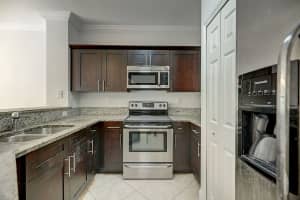 5140 SE Mariner Garden Cir, Stuart, FL 34997, Sold 04/26/21