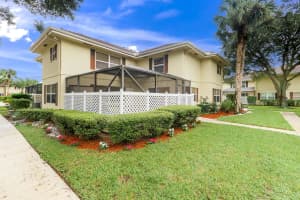 33 Clinton Ct, Royal Palm Beach, FL 33411, Sold 11/20/20