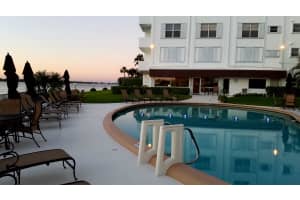 2840 S Ocean Blvd, Palm Beach, FL 33480, Sold 03/26/21