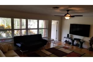 310 28th St, West Palm Beach, FL 33407, Sold 03/12/21