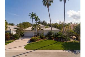 35 Bermuda Lake Dr, Palm Beach Gardens, FL 33418, Sold 02/03/21
