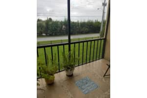 460 NW 20th St, Boca Raton, FL 33431, Sold 05/03/21