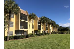 460 NW 20th St, Boca Raton, FL 33431, Sold 05/03/21