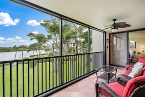 1000 US-1, Jupiter, FL 33477, Sold 03/08/21