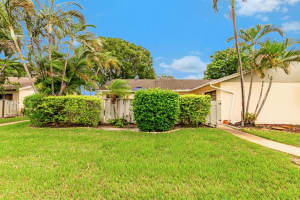 8097 Ambach Way, Hypoluxo, FL 33462, Sold 12/03/20