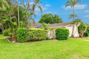 8097 Ambach Way, Hypoluxo, FL 33462, Sold 12/03/20