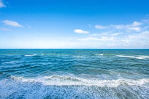 3590 S Ocean Blvd, South Palm Beach, FL 33480, Sold 05/10/21