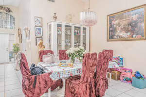 6980 SE Twin Oaks Cir, Stuart, FL 34997, Sold 04/14/21