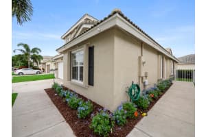 4908 Lombard Pass Dr, Lake Worth, FL 33463, Sold 12/22/20