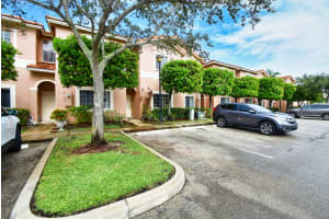 7846 Catalina Cir, Tamarac, FL 33321, Sold 12/10/20