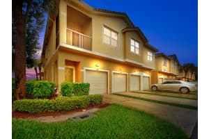 3075 Grandiflora Dr, Greenacres, FL 33467, Sold 12/02/20