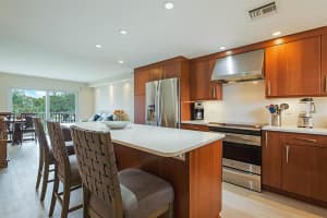 311 E Ocean Ave, Lantana, FL 33462, Sold 11/24/20