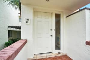 104 Sea Oats Dr, Juno Beach, FL 33408, Sold 12/18/20