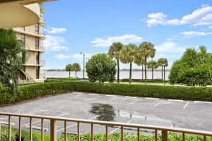 3200 S Ocean Blvd, Palm Beach, FL 33480, Sold 04/27/21