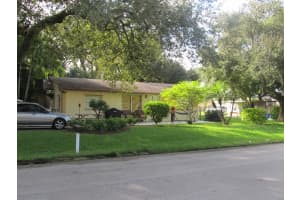 7611 Hilltop Dr, Lake Worth, FL 33463, Sold 02/19/21