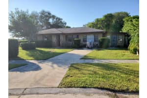 2601 Kingsley Dr, Fort Pierce, FL 34946, Sold 12/07/20