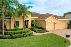 2375 NW Diamond Creek Way, Jensen Beach, FL 34957, Sold 01/15/21