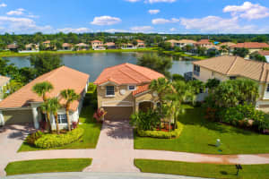 3116 SW Porpoise Cir, Stuart, FL 34997, Sold 12/18/20