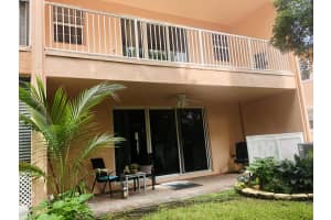 6456 Azura Lake Rd, Greenacres, FL 33463, Sold 12/15/20