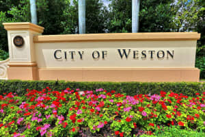 2212 Ensenada Terrace, Weston, FL 33327, Sold 01/26/21