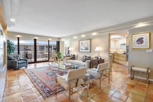 3170 S Ocean Blvd APT S501, Palm Beach, FL 33480, Sold 12/15/20