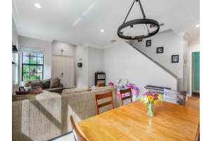 4885 55th St, Vero Beach, FL 32967, Sold 12/11/20