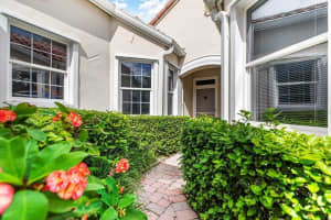 MLS# R10666618, Vero Beach, Florida 32967