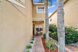 10875 Paperbark Pl, Boynton Beach, FL 33437, Sold 12/04/20