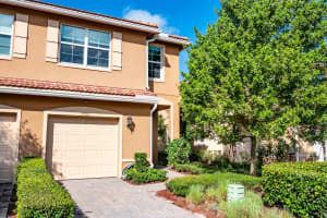 5901 Monterra Club Dr, Lake Worth, FL 33463, Sold 01/28/21