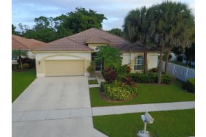 8371 Lake Cypress Rd, Lake Worth, FL 33467, Sold 12/31/20