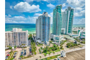3535 S Ocean Dr, Hollywood, FL 33019, Sold 05/05/21