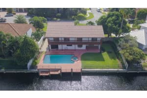 399 SW 15th St, Boca Raton, FL 33432, Sold 02/17/21
